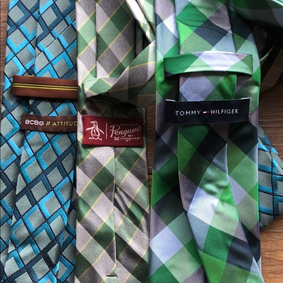 Bundle of three men's neckties - Picture 2 of 5